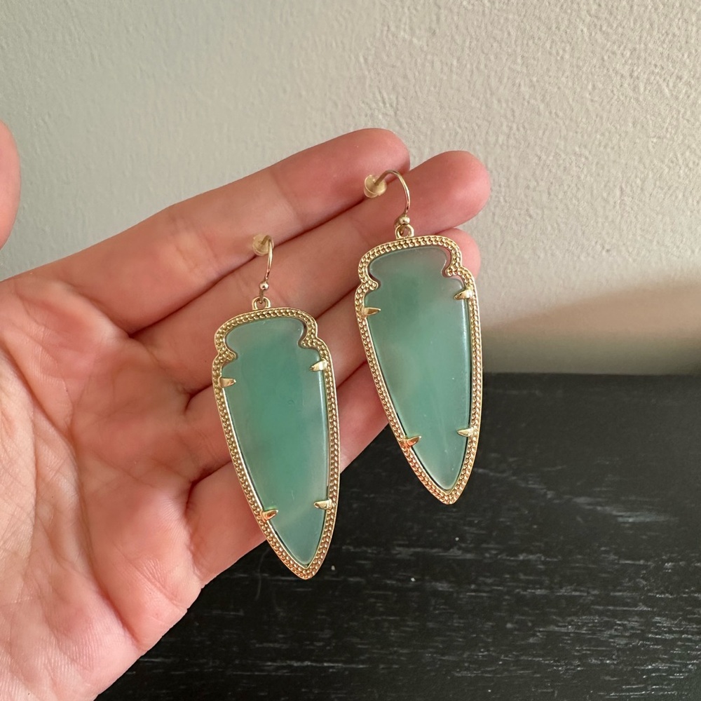 Kendra Scott Aqua Arrowhead Earrings - Picture 2 of 3